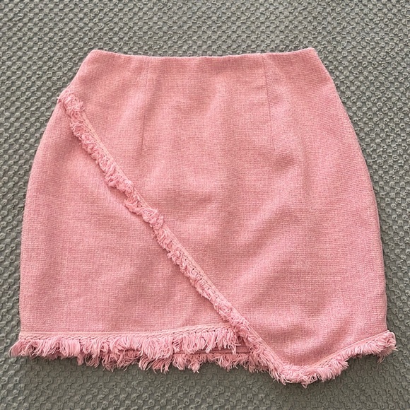 Superdown Vintage Baby Asymmetrical Pink Tweed Skirt Size XS - Picture 1 of 3